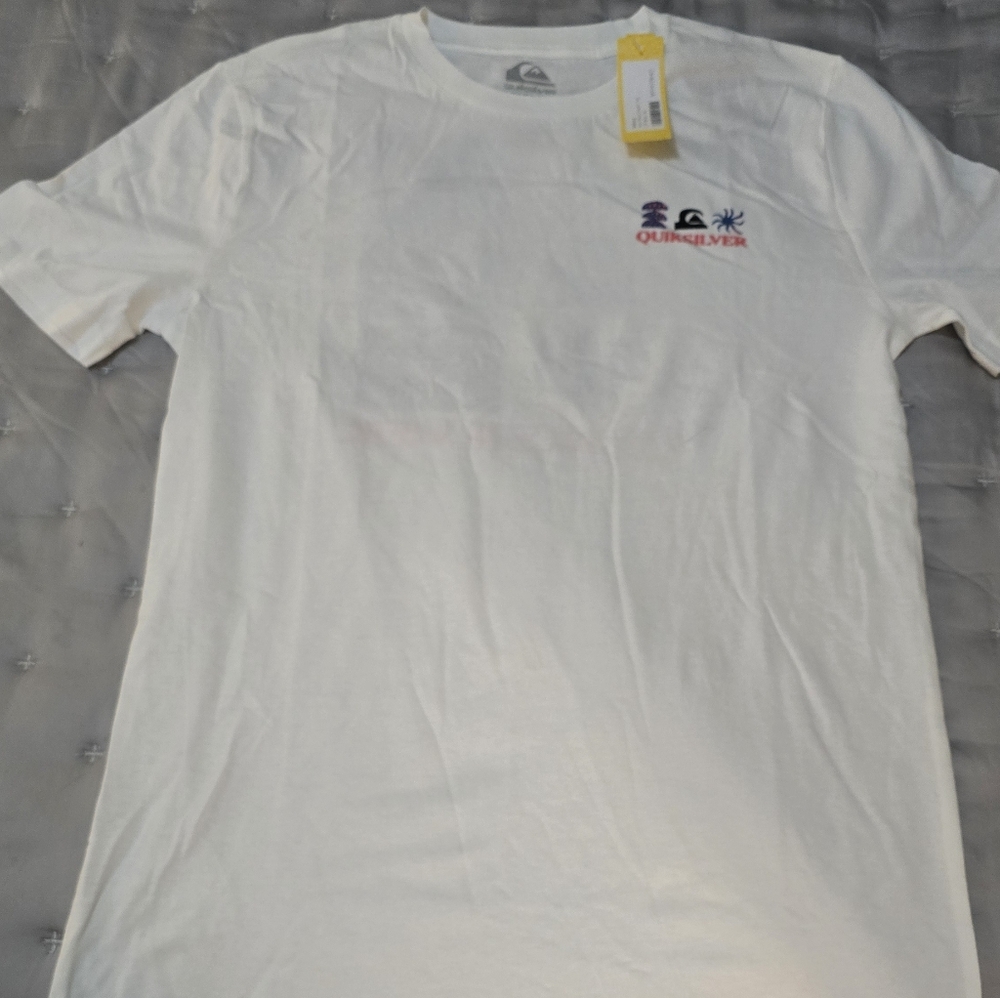 Quicksilver White Graphic Tee
